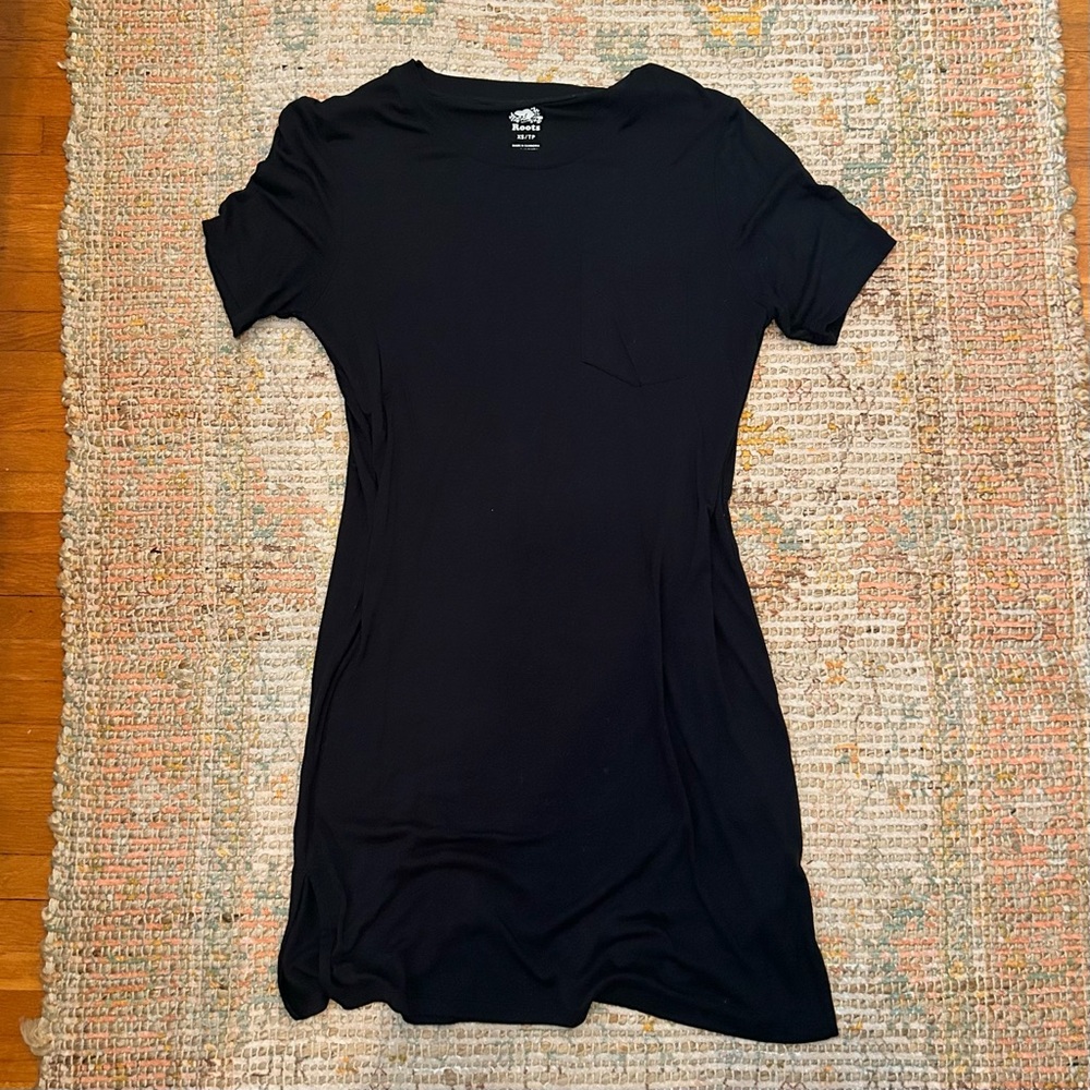Roots t-shirt dress